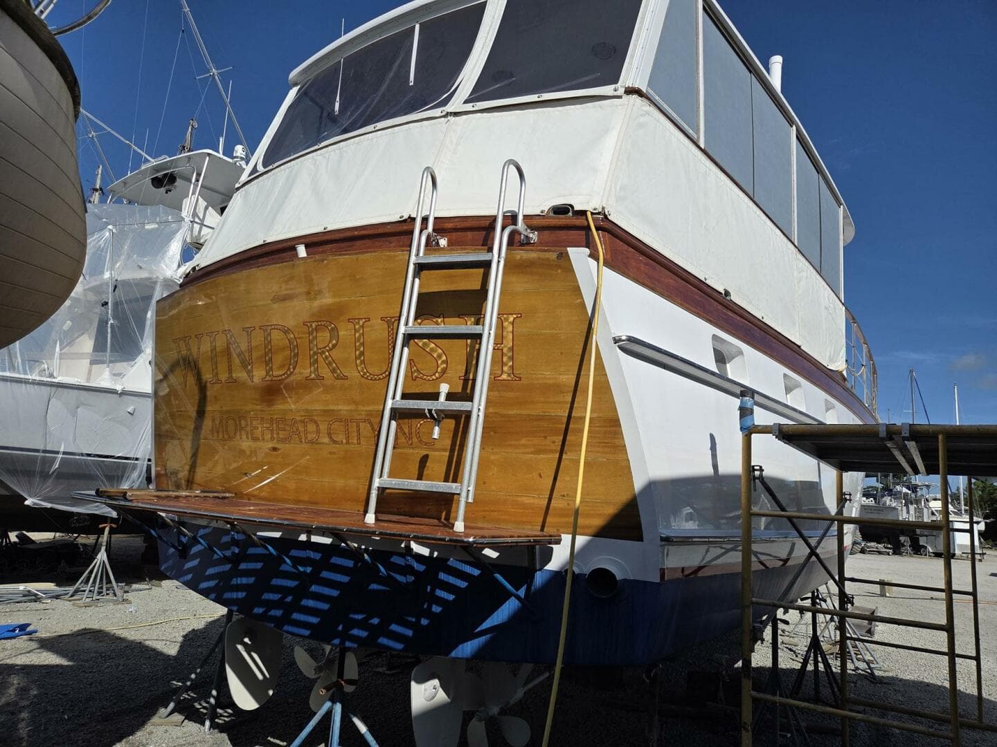 1966 Trumpy 55 — photo 11