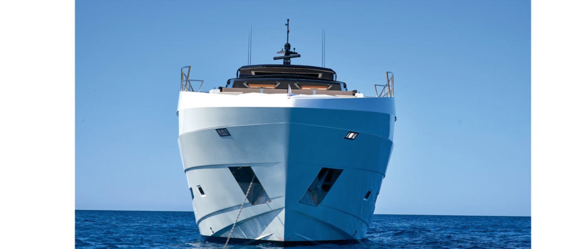 2022 Astondoa 100 Century — photo 8