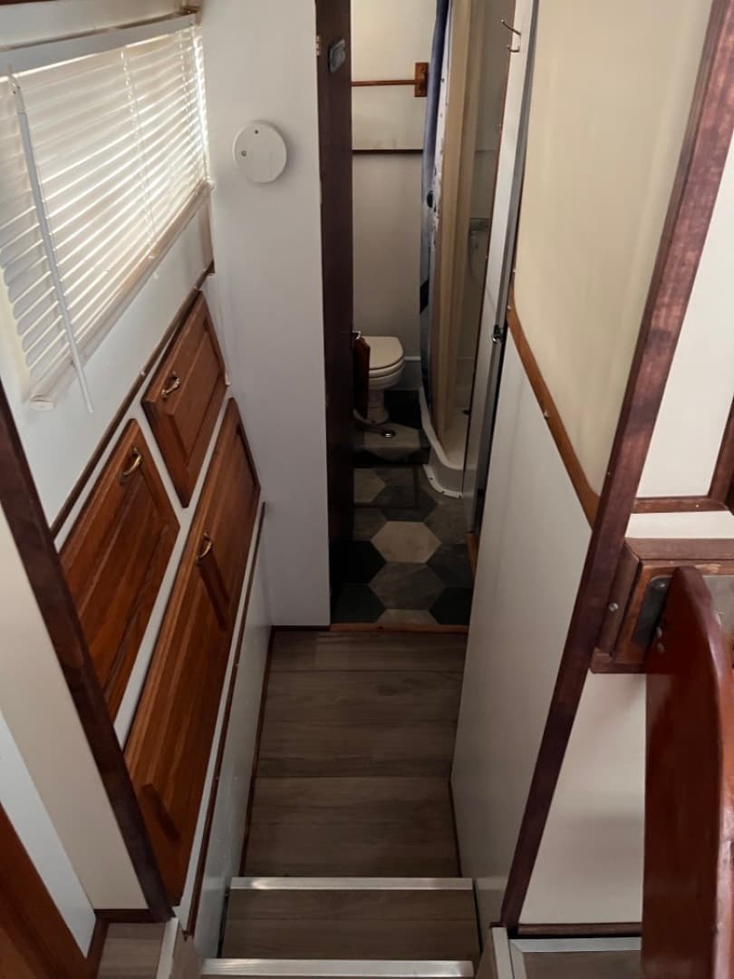 1979 Chris-Craft Catalina — photo 27