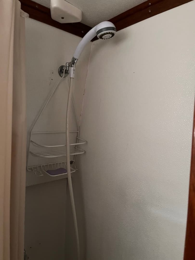 1979 Chris-Craft Catalina — photo 30