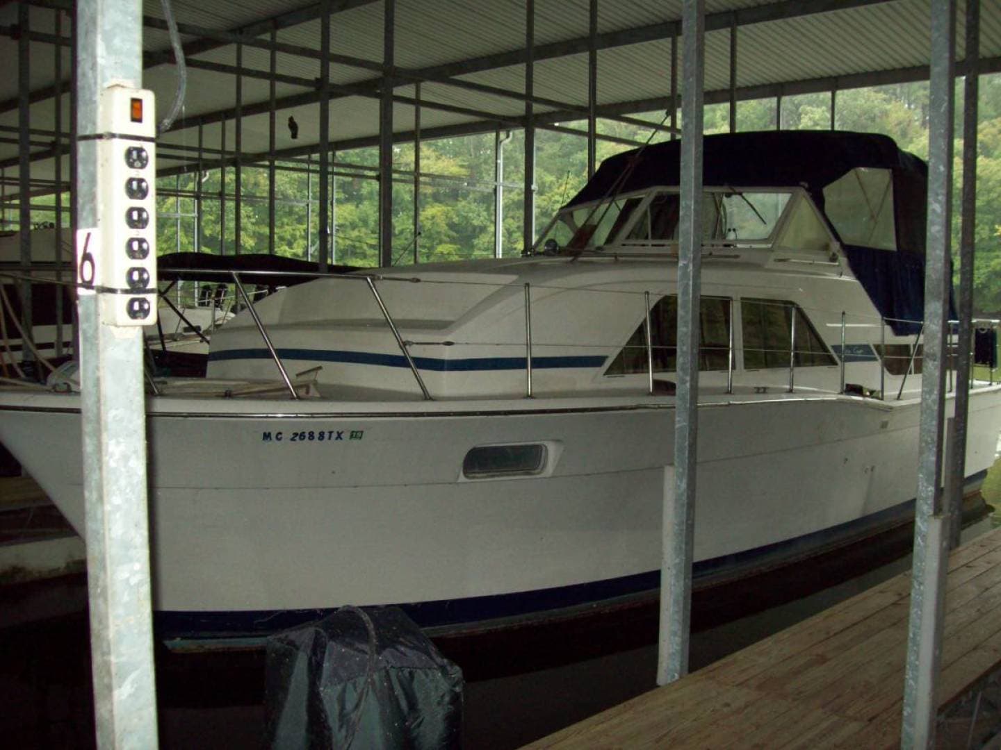 1979 Chris-Craft Catalina — photo 1