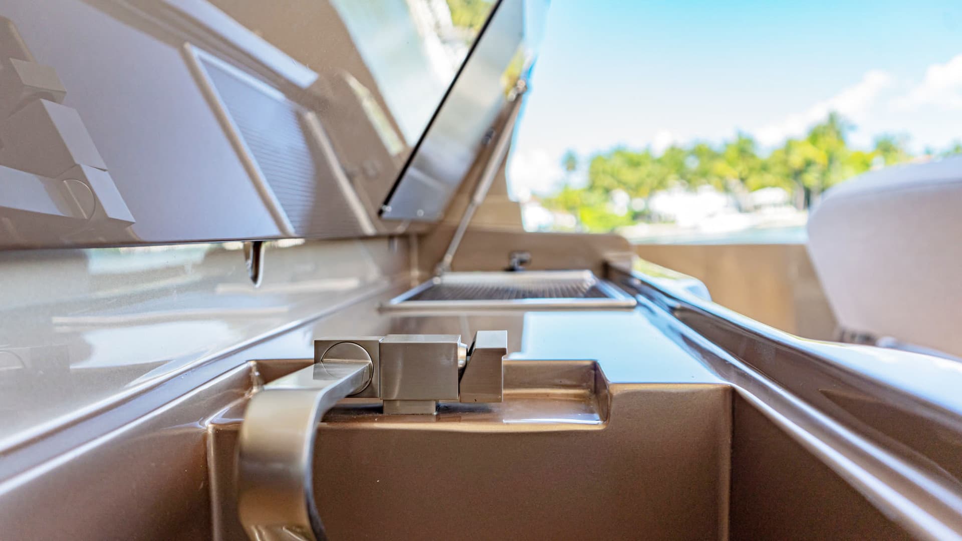 2020 Wally Tender — photo 31