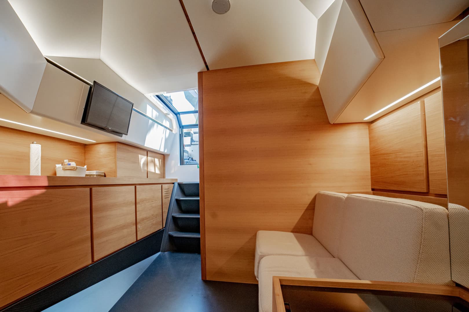 2020 Wally Tender — photo 12