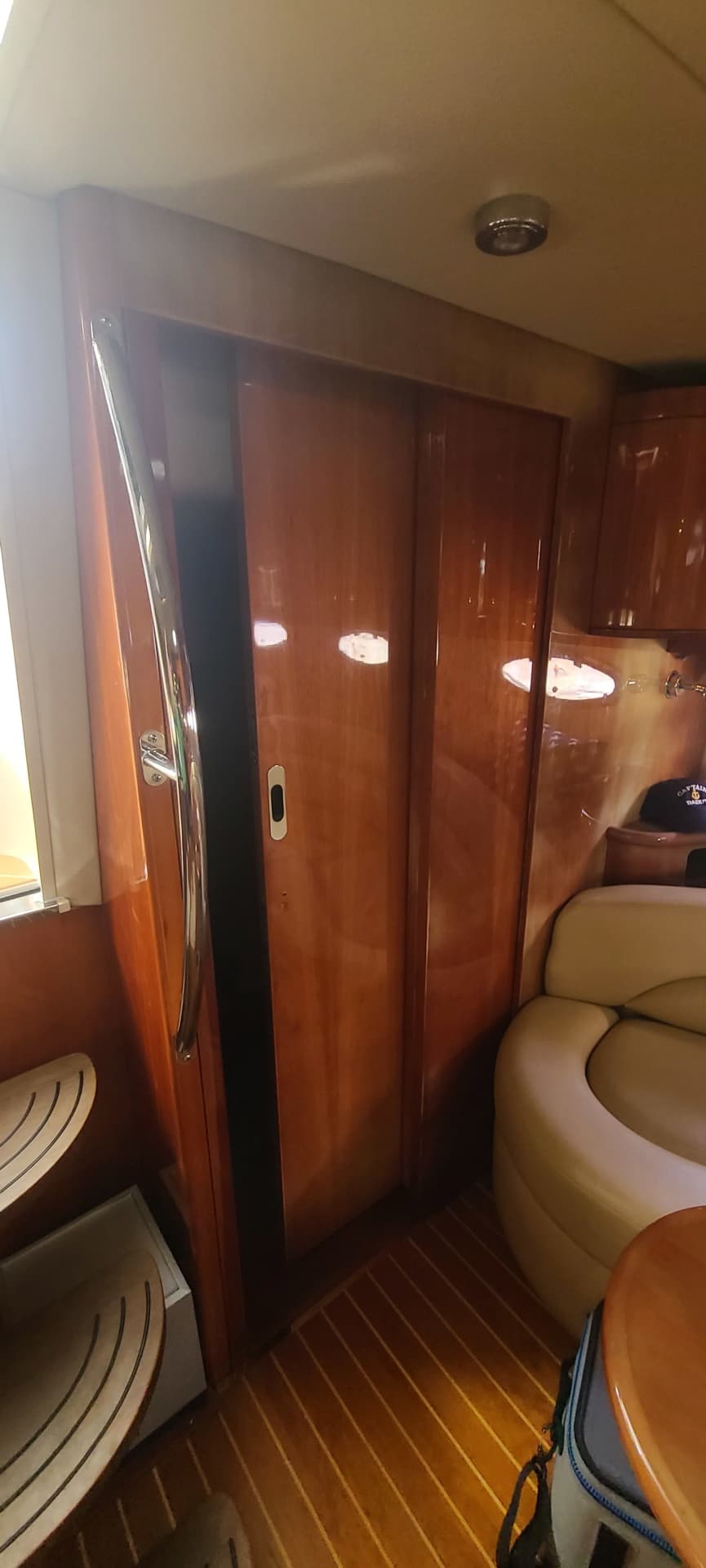 2007 Regal 4460 Commodore — photo 45