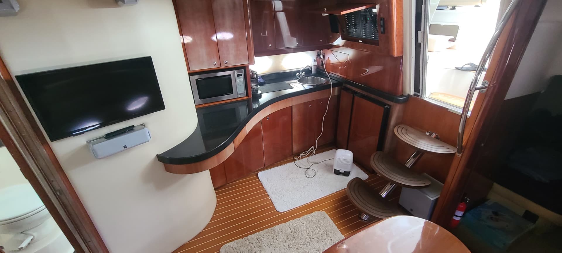 2007 Regal 4460 Commodore — photo 35