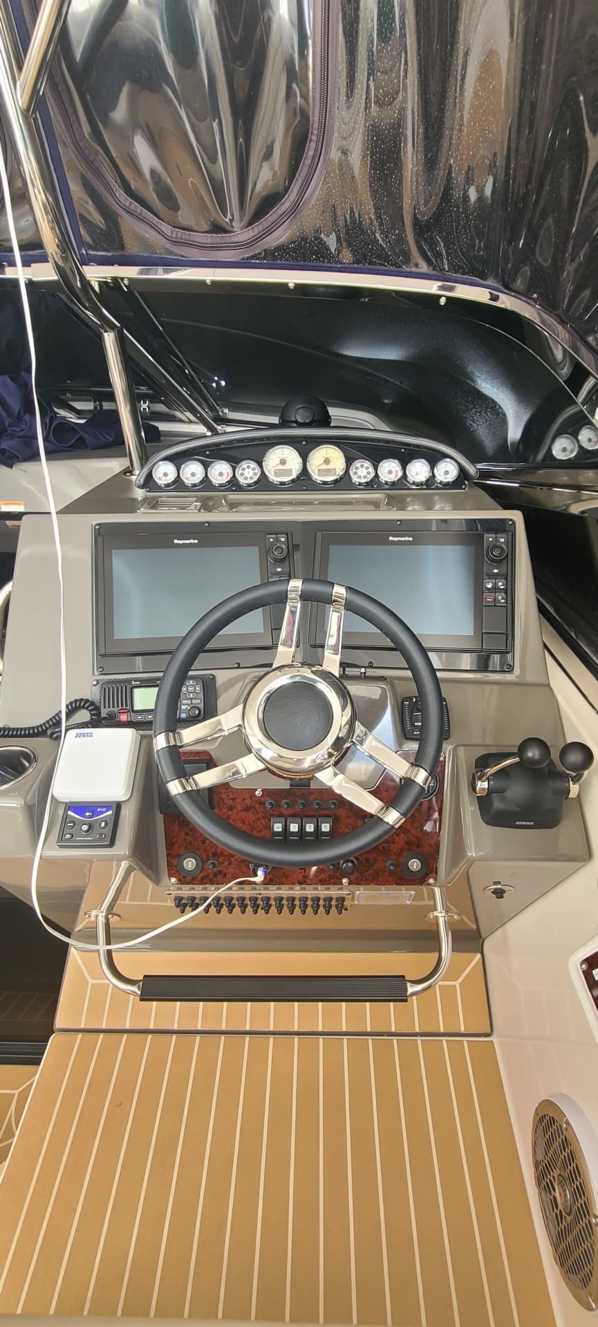 2007 Regal 4460 Commodore — photo 22