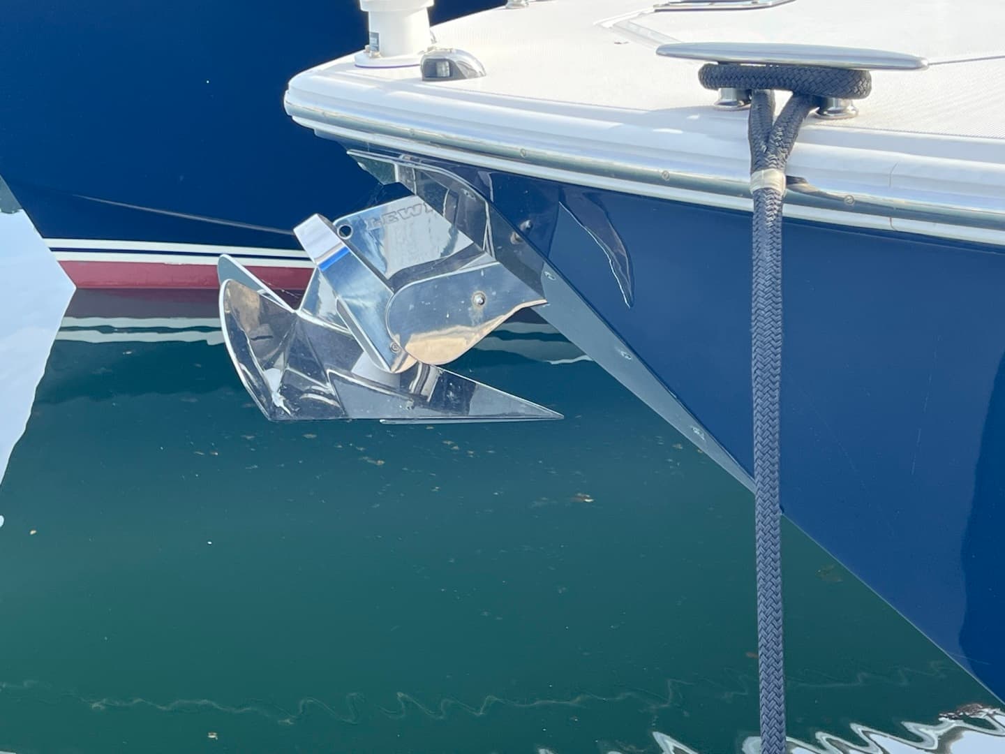 2016 Tiara Yachts Q44 — photo 39