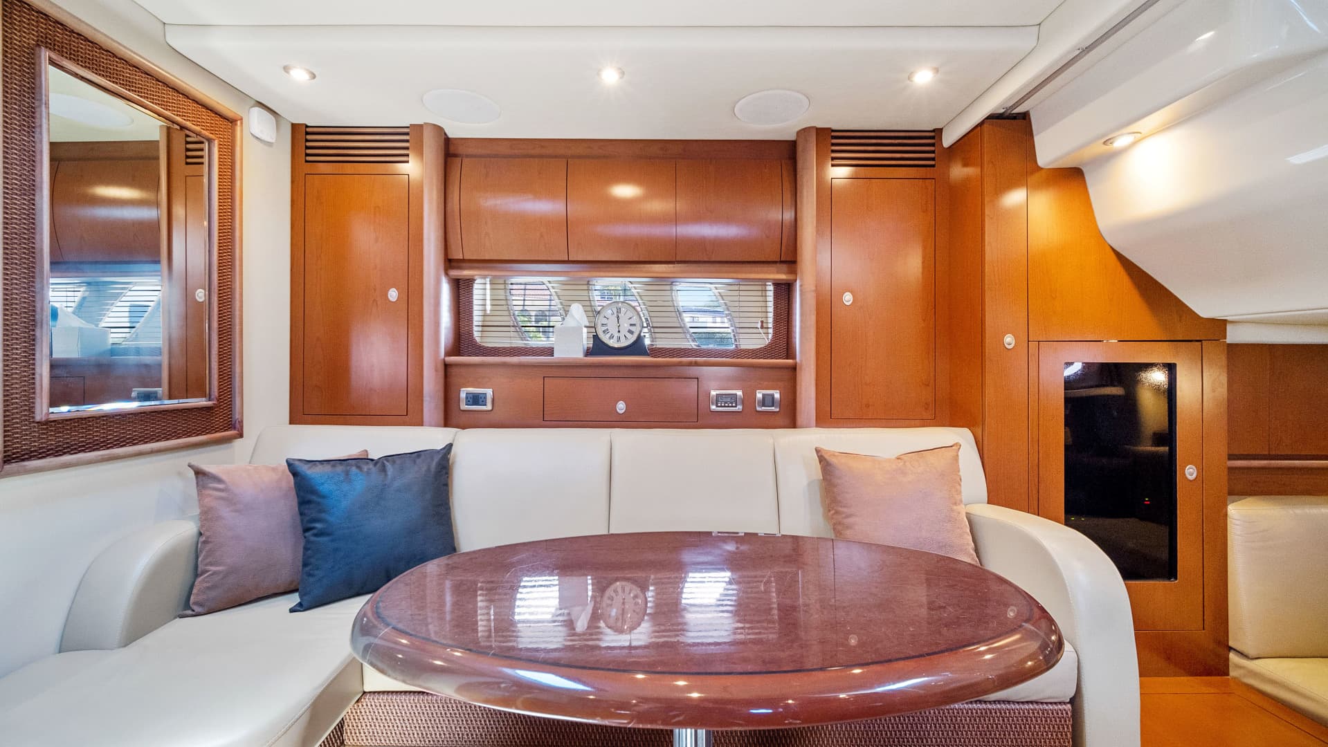 2007 Sea Ray 40 Sundancer — photo 32