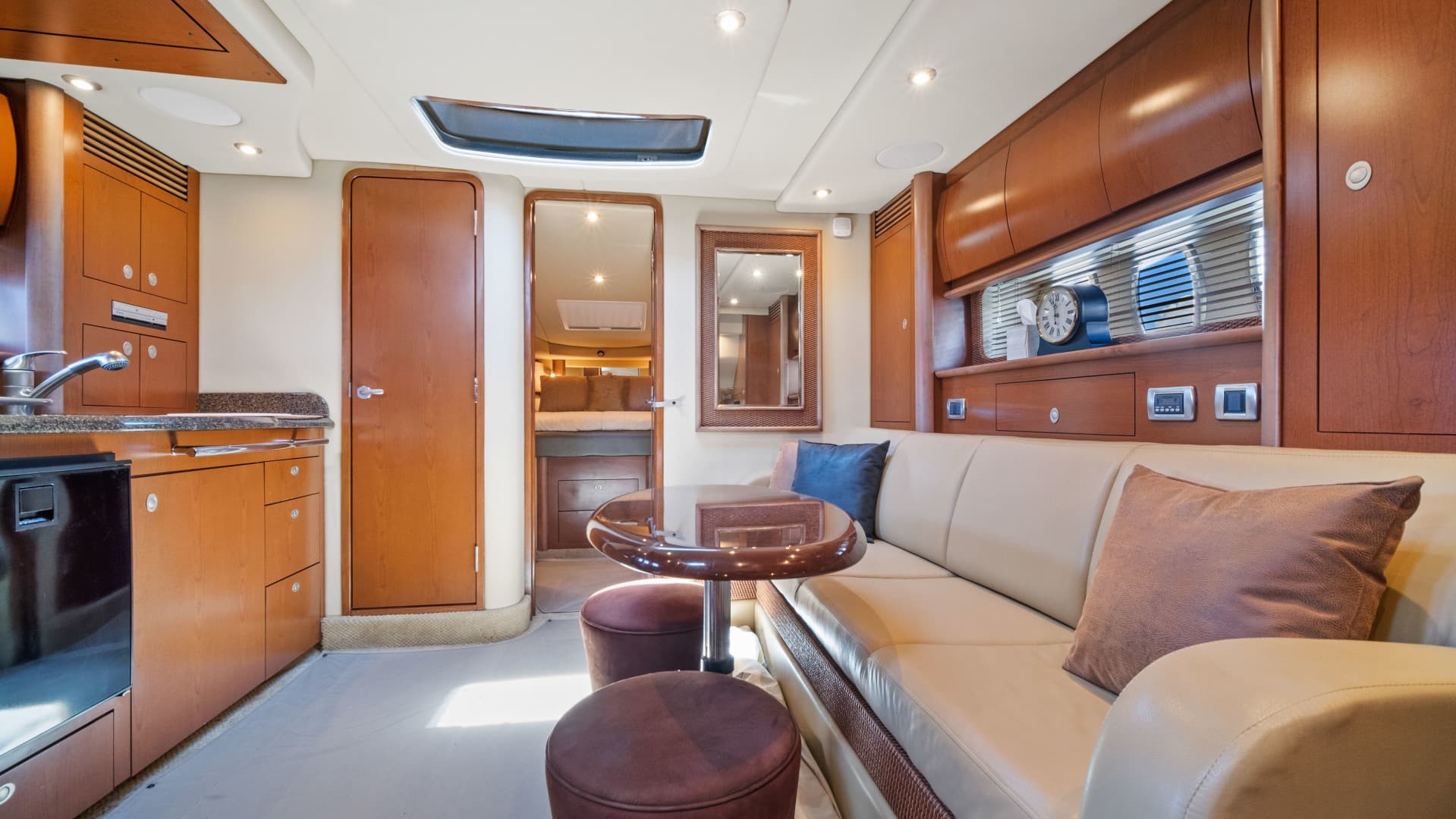 2007 Sea Ray 40 Sundancer — photo 33