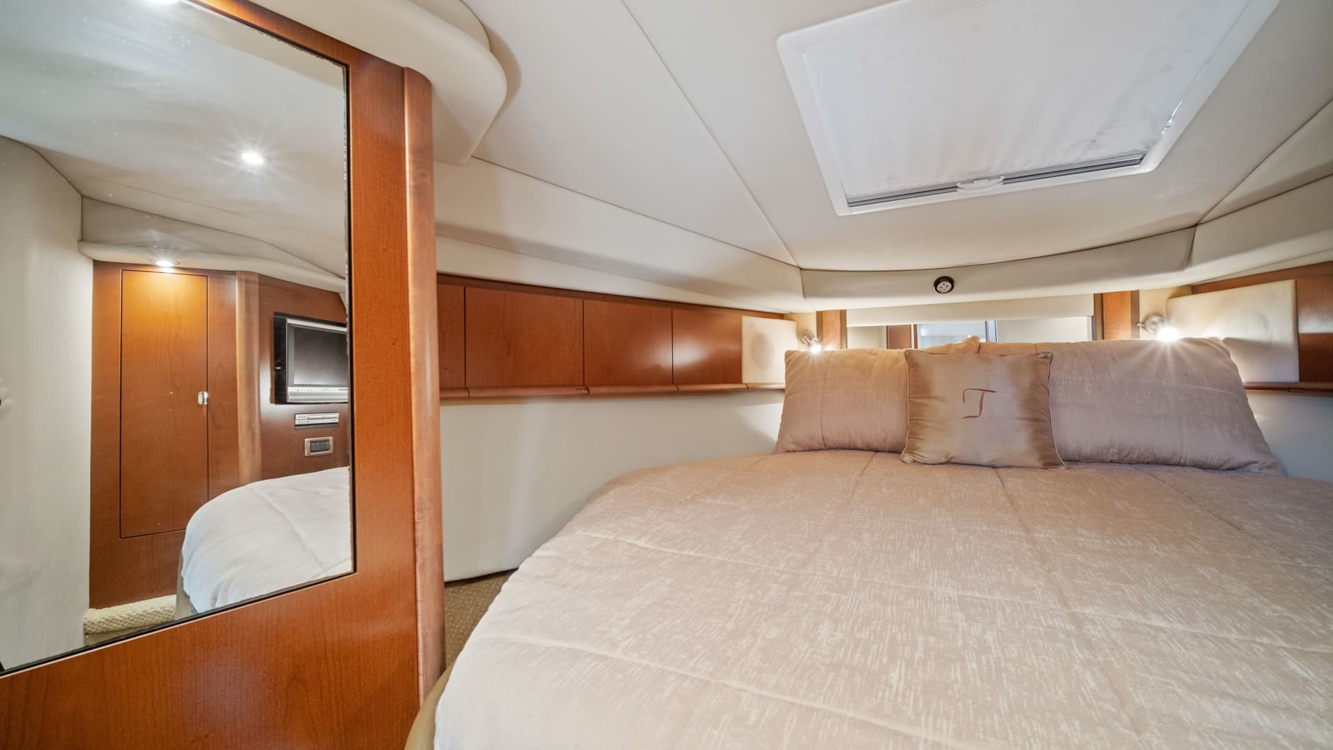 2007 Sea Ray 40 Sundancer — photo 42