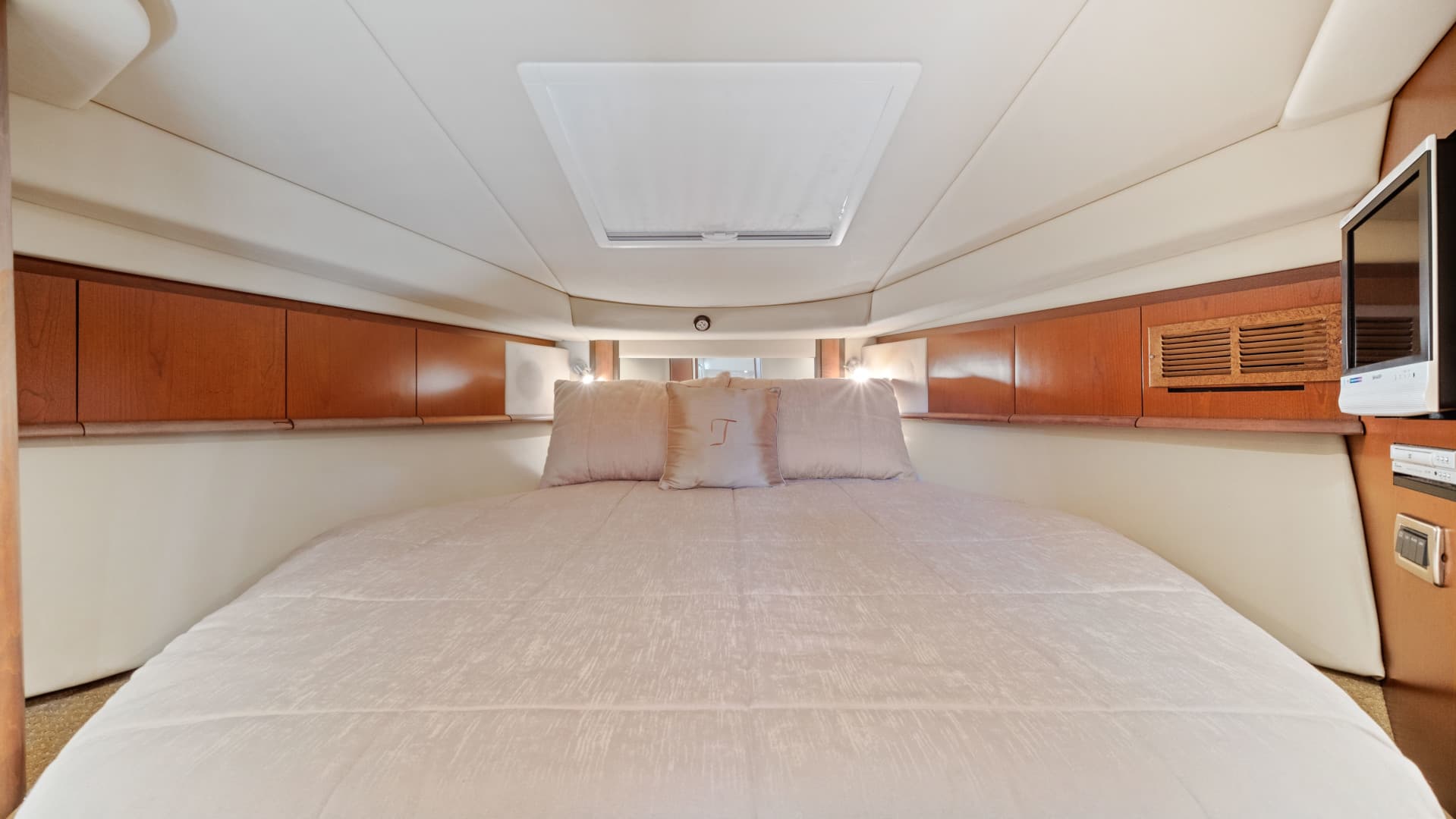 2007 Sea Ray 40 Sundancer — photo 41