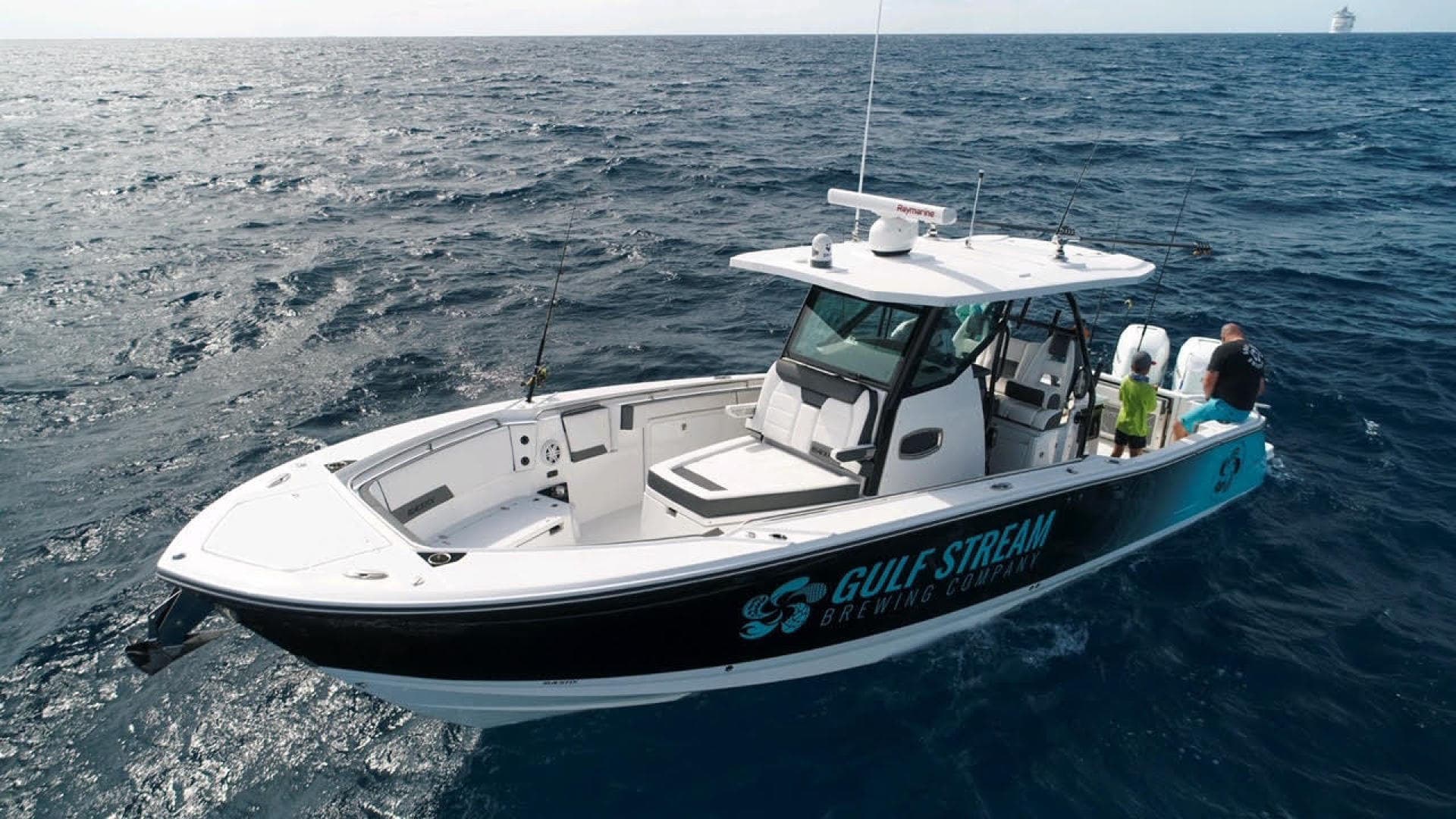 2020 Blackfin 332 CC — photo 2