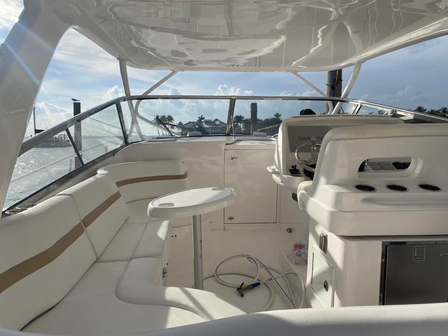 2019 Intrepid 475 Sport Yacht — photo 9