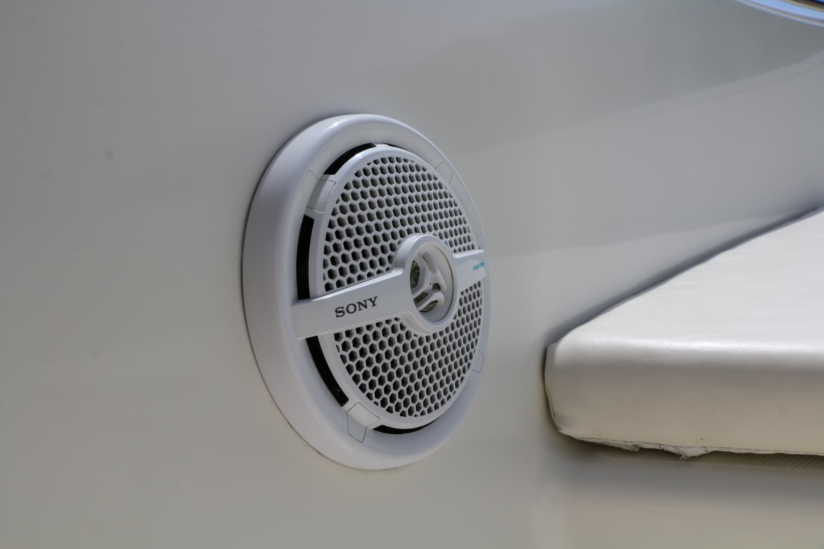 2006 Triton 24 — photo 14