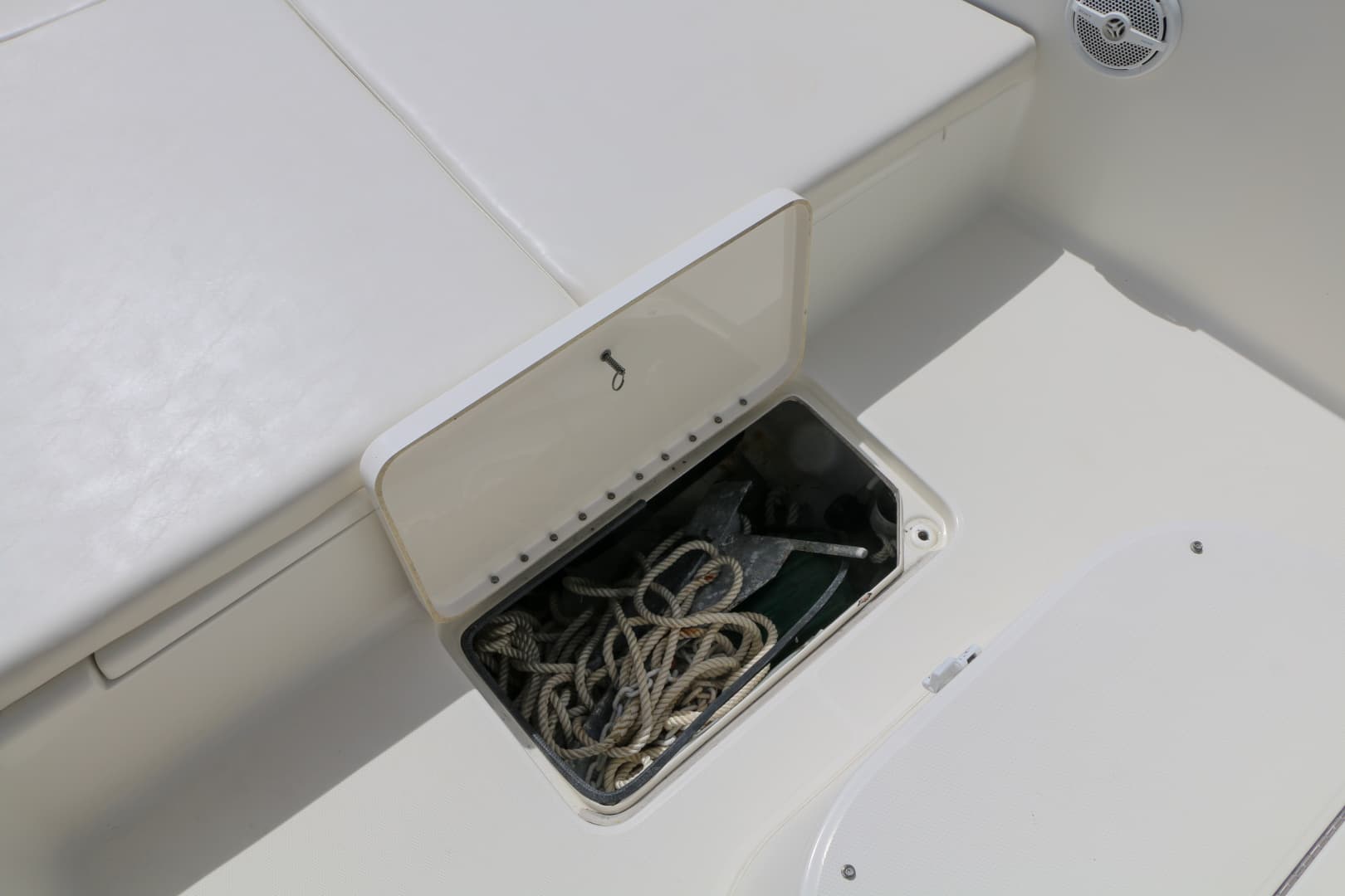 2006 Triton 24 — photo 13