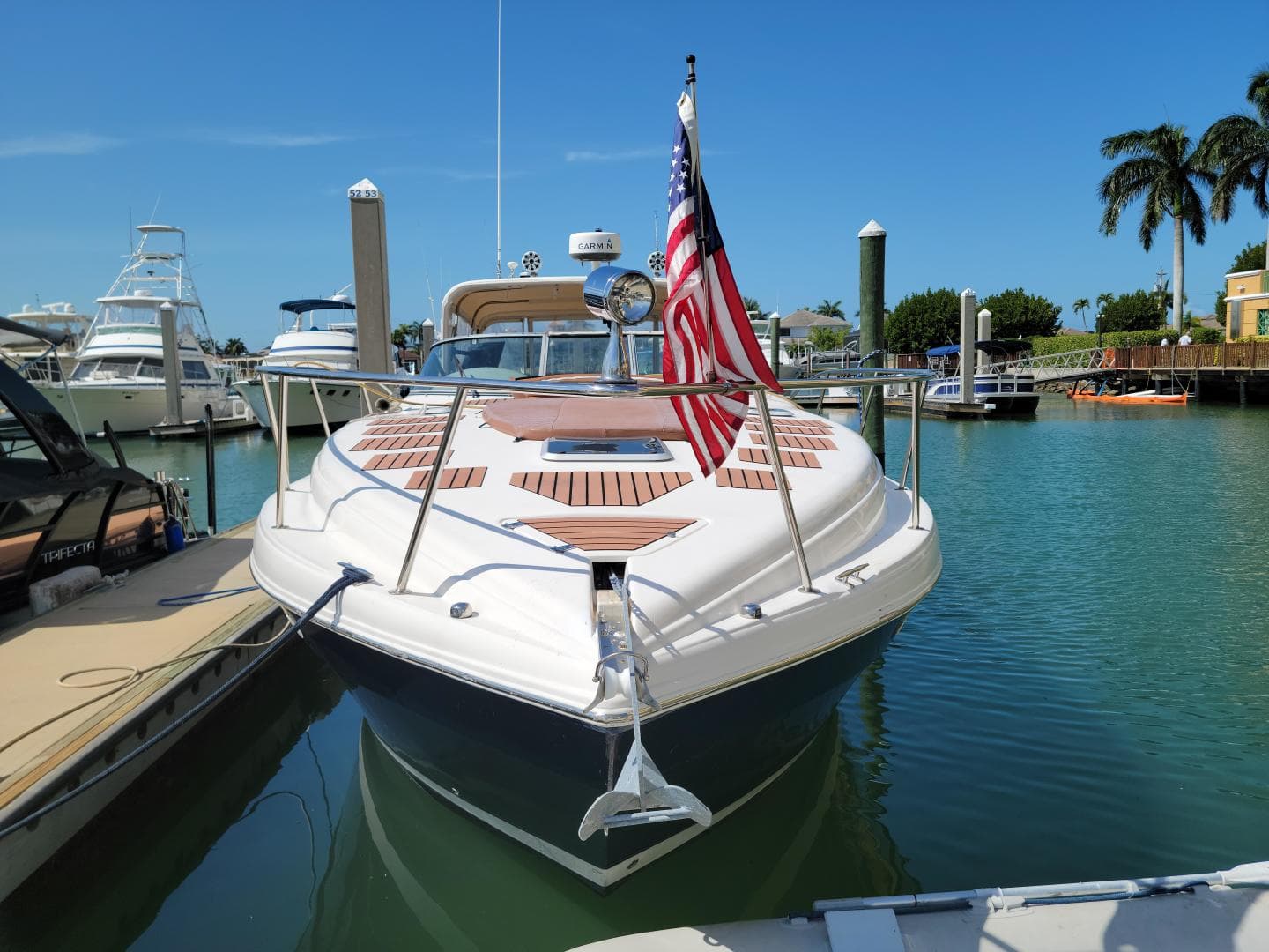 2005 Rinker 342 Fiesta Vee — photo 4