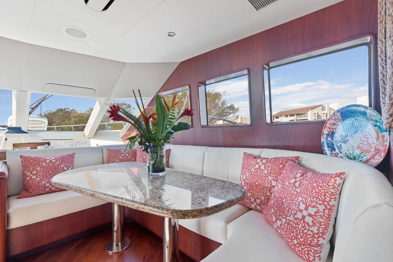 2006 Cheoy Lee Bravo 90 — photo 14