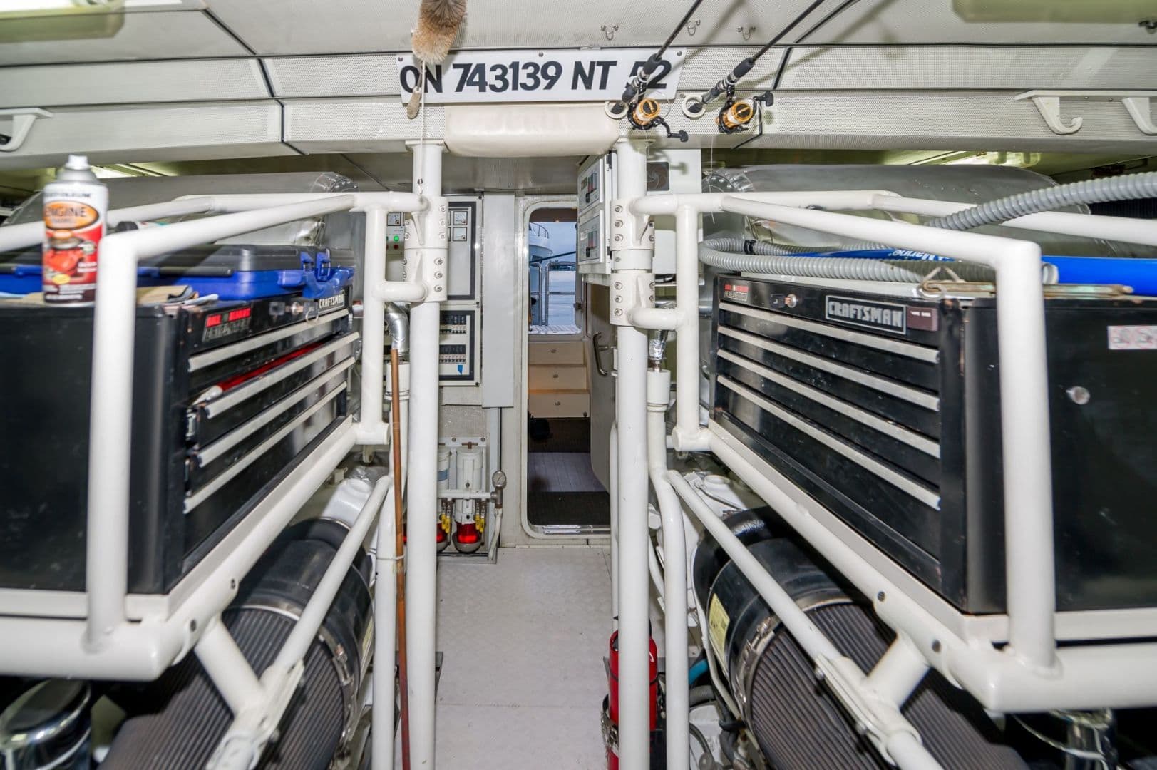 2006 Cheoy Lee Bravo 90 — photo 37