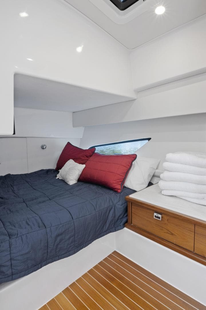 2020 Intrepid 477 Evolution — photo 24