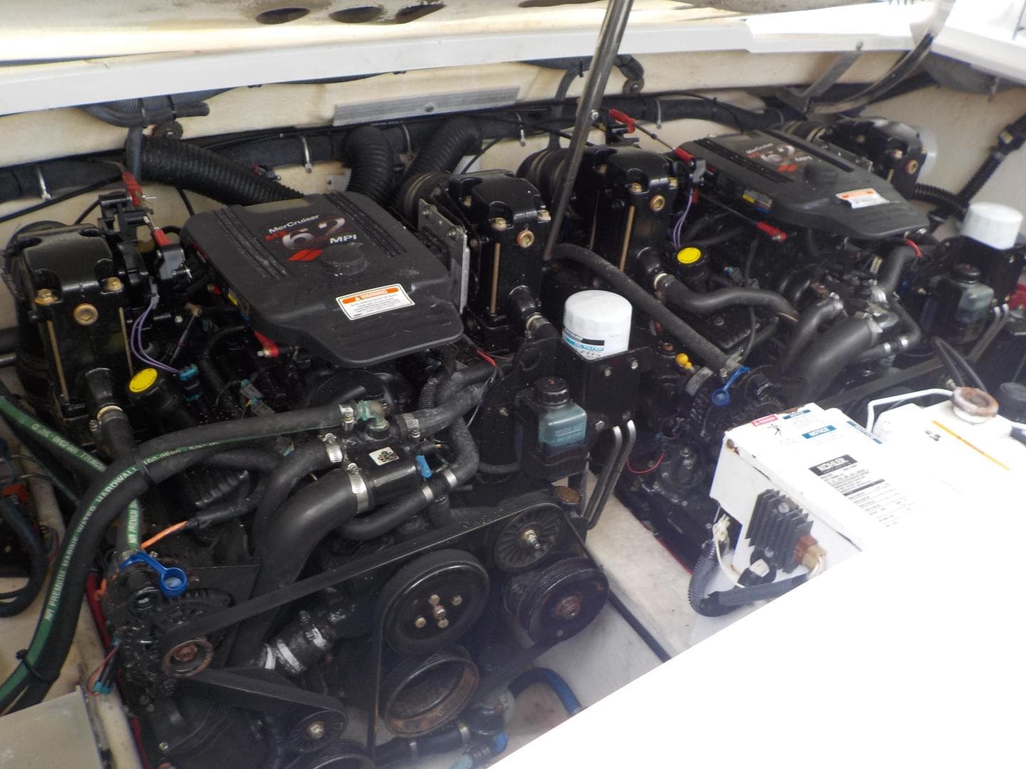 2006 Formula 330 SS — photo 18