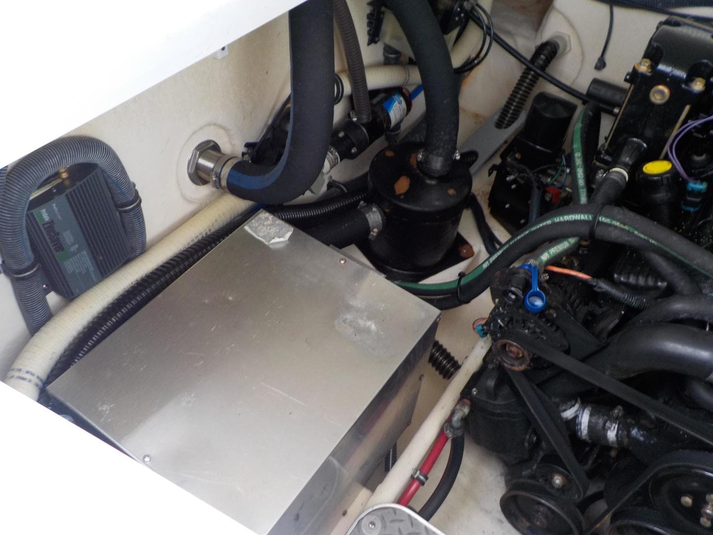 2006 Formula 330 SS — photo 16