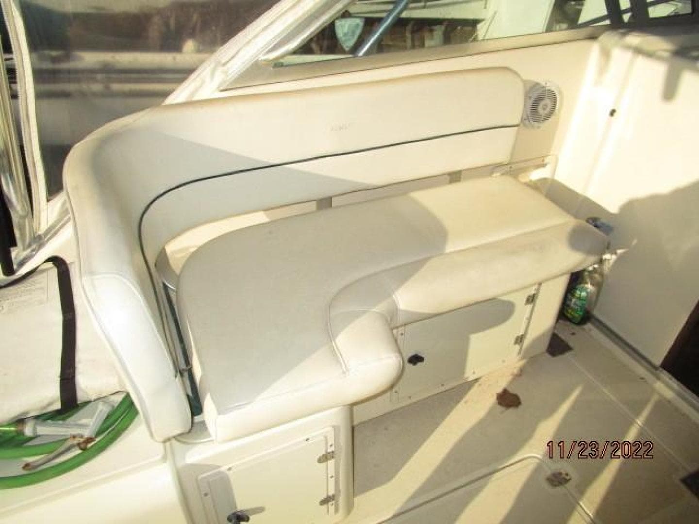 2000 Pursuit 3000 — photo 23