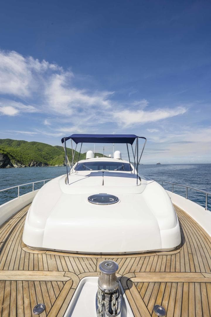 2005 Pershing 76 — photo 38