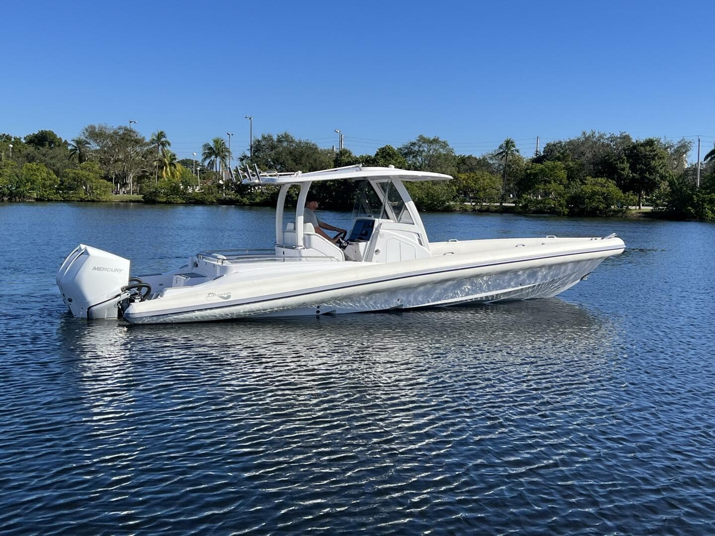 2025 Airship 340 — photo 1