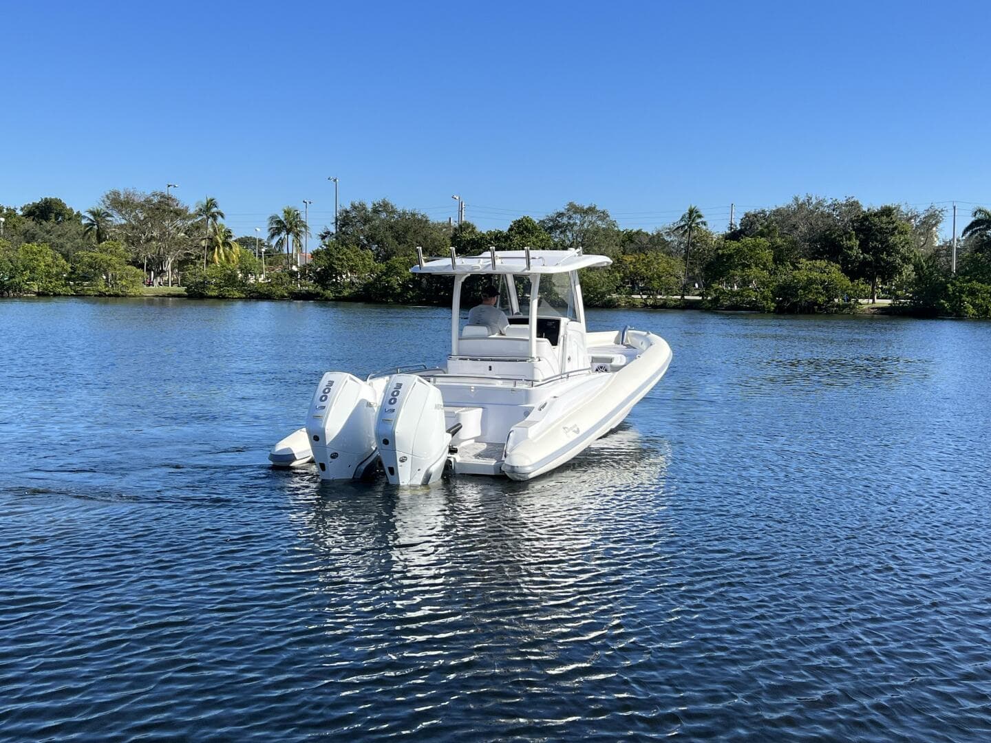 2025 Airship 340 — photo 3