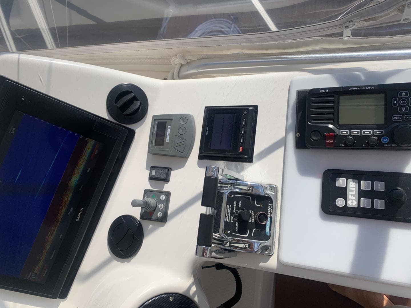 2008 Riviera 51 Flybridge — photo 17