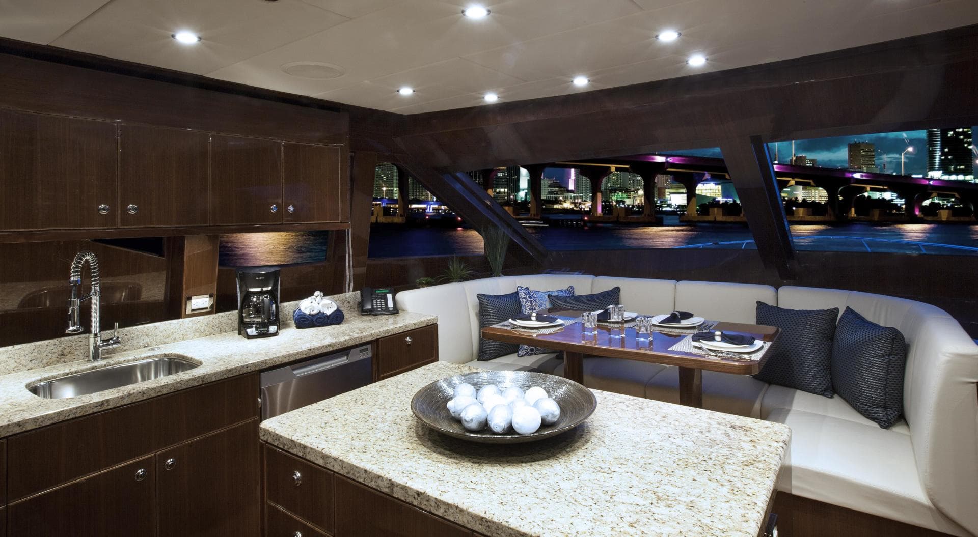 2015 Hargrave — photo 10