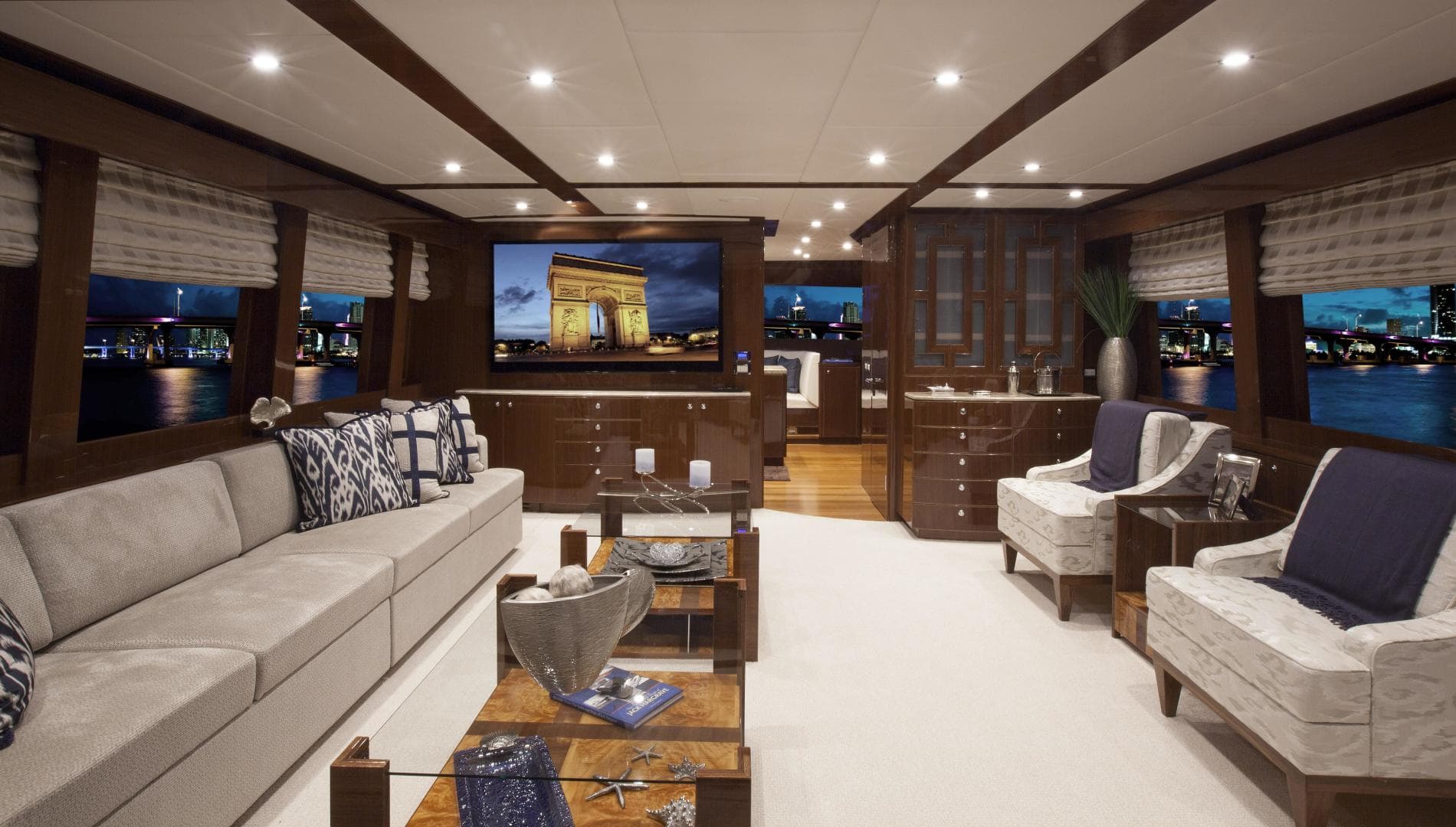 2015 Hargrave — photo 3