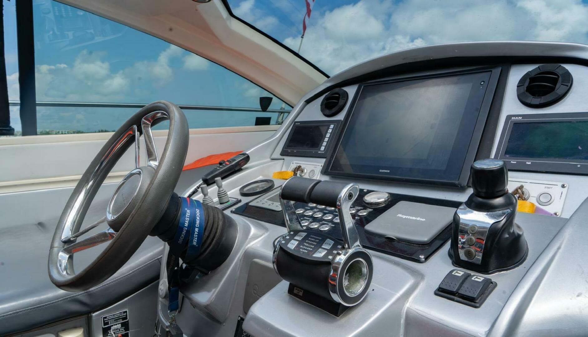 2013 Azimut Atlantis — photo 31