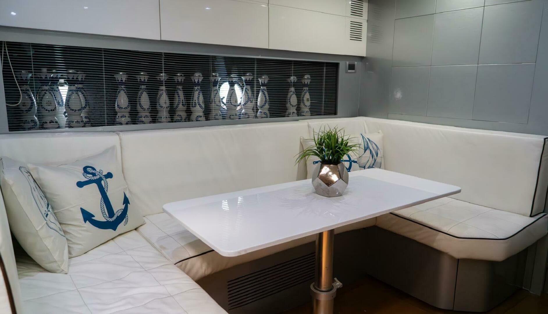 2013 Azimut Atlantis — photo 42