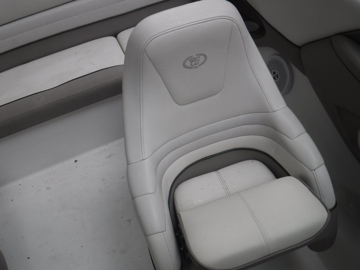 2000 Cobalt — photo 15