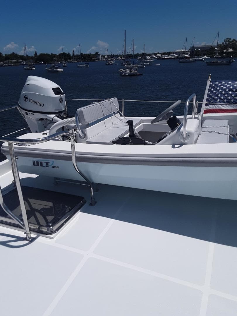 2024 Ultra Lite Tenders 380 — photo 3