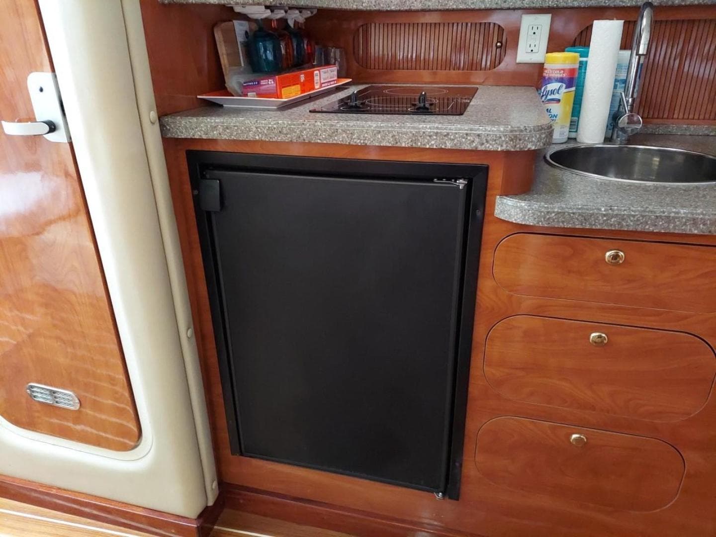 2004 Rinker 342 Fiesta Vee — photo 31