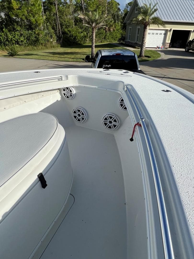 2016 Yellowfin Center Console — photo 4