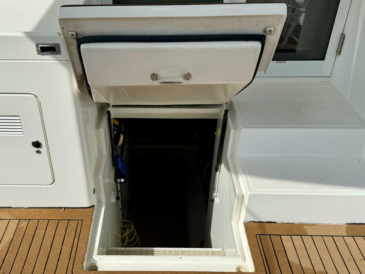 1999 West Bay Sonship — photo 78