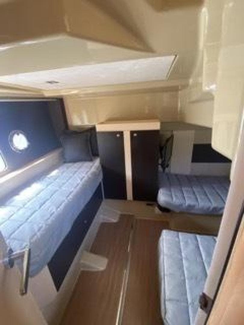 2013 Cranchi M 44 HT — photo 11