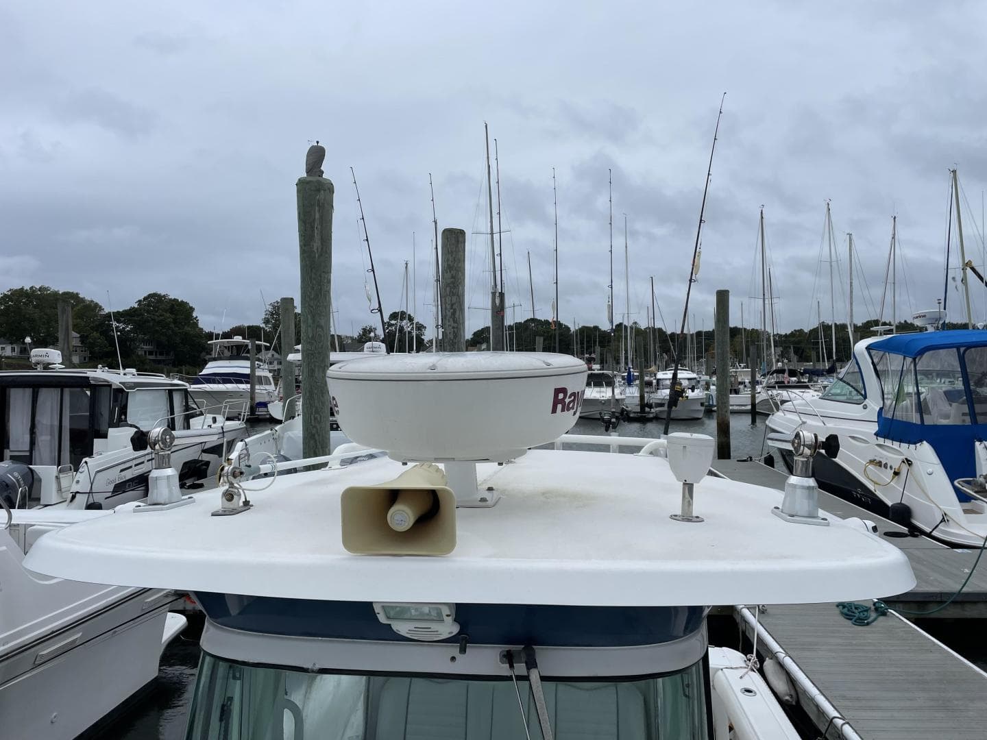 2007 Everglades 290 Pilot — photo 19