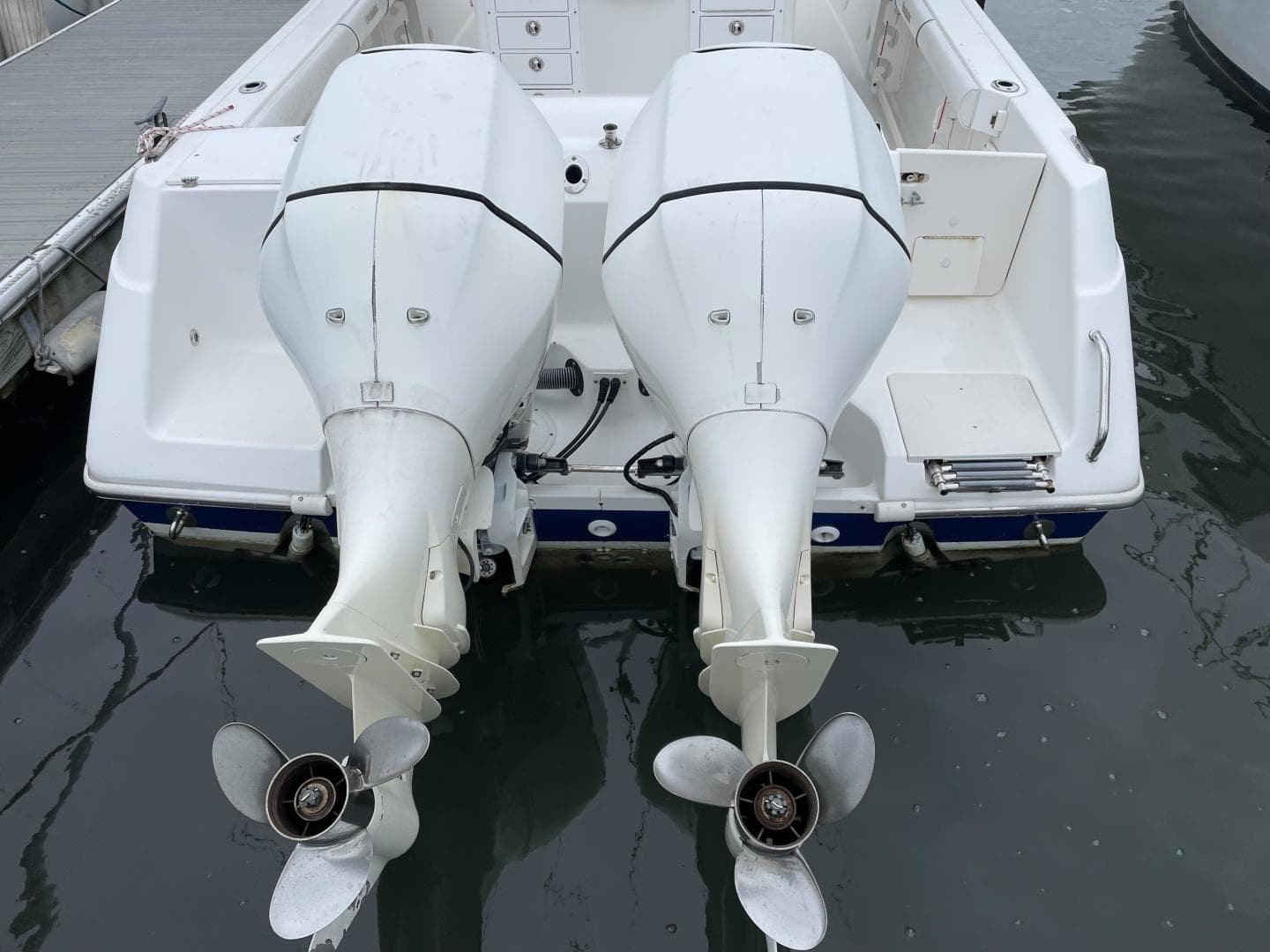 2007 Everglades 290 Pilot — photo 29