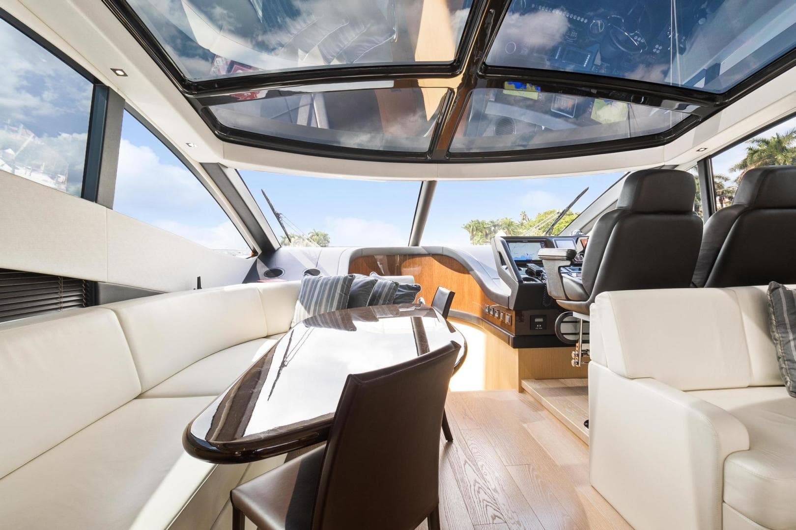 2018 Sunseeker Predator 68 — photo 20
