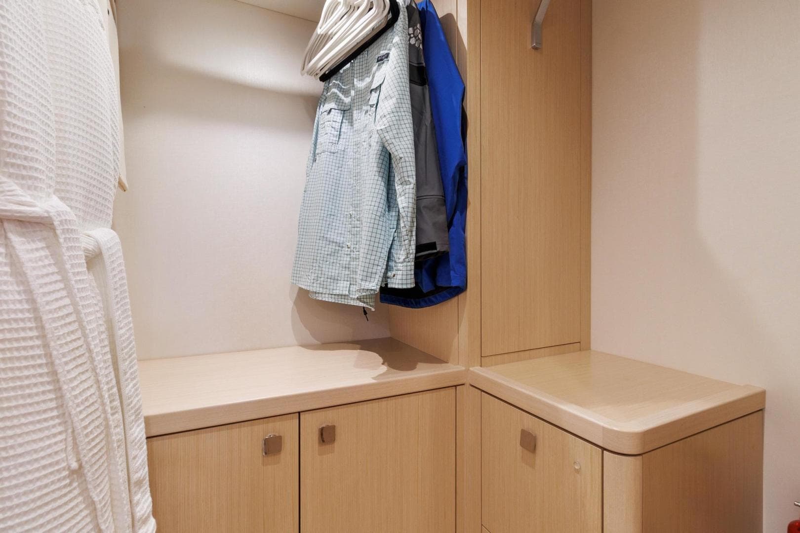 2018 Sunseeker Predator 68 — photo 31