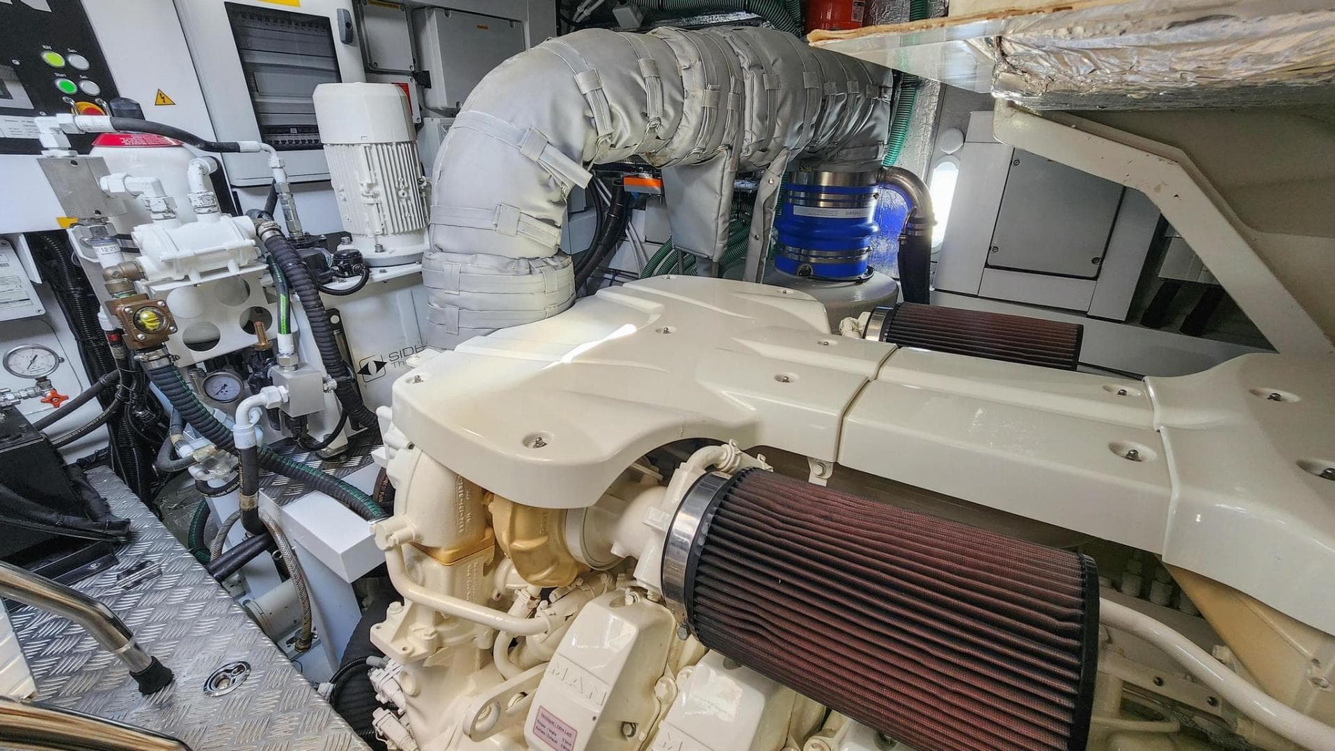 2018 Sunseeker Predator 68 — photo 46