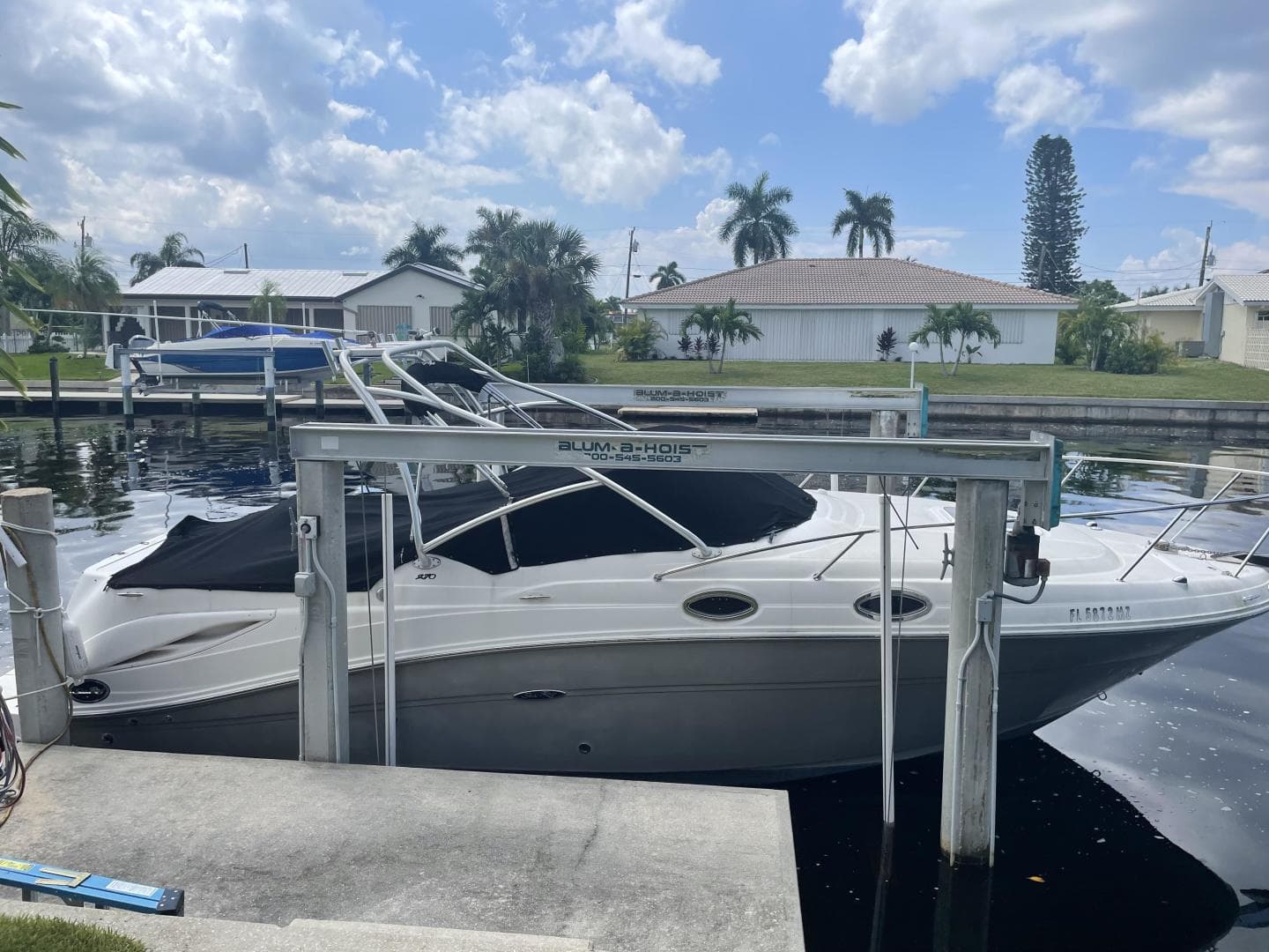 2006 Sea Ray Amberejack — photo 1