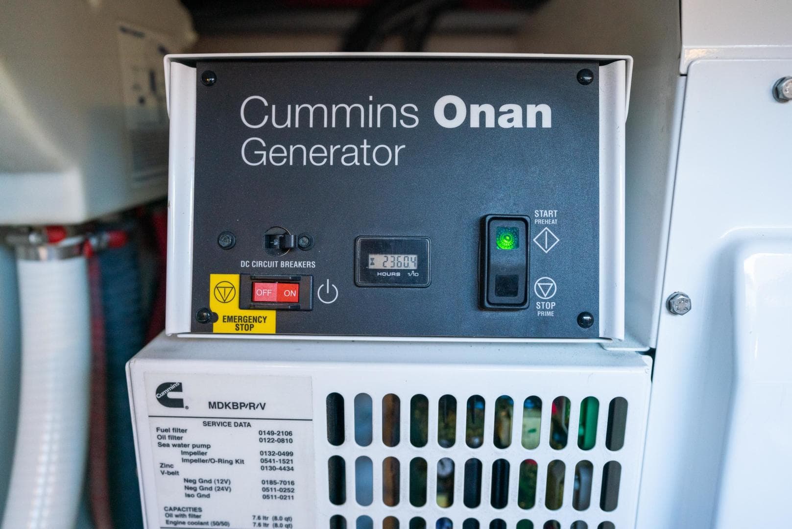 2016 Prestige 550 S — photo 47