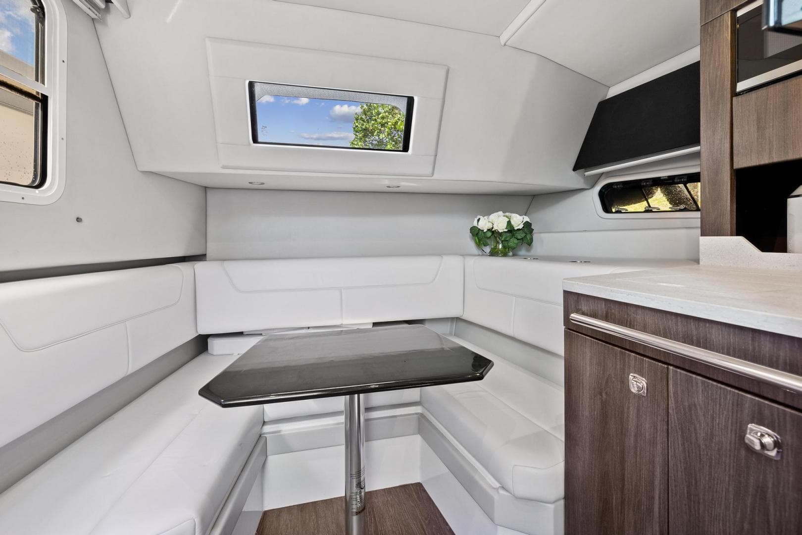 2021 Formula 380 Ssc — photo 21