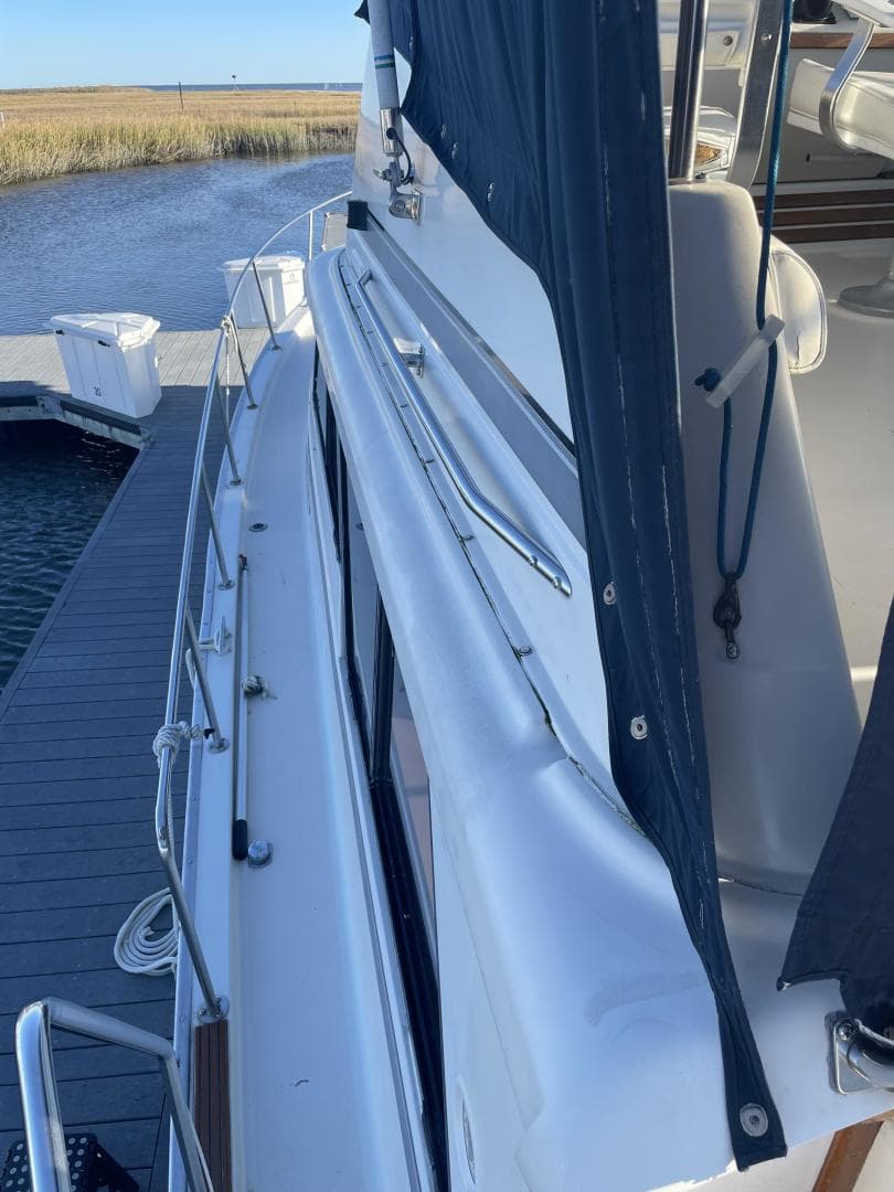 1988 Mainship Nantucket — photo 9