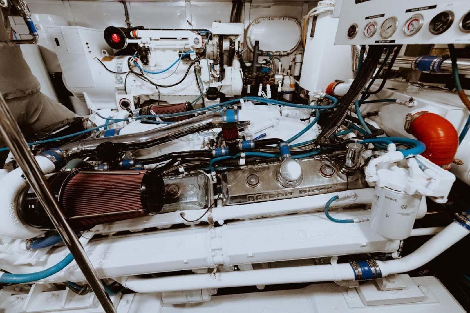 1995 Broward Raised Pilothouse — photo 81